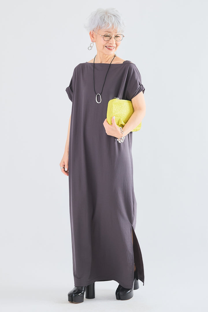 【予約】アシンメトリーネックドルマンワンピース