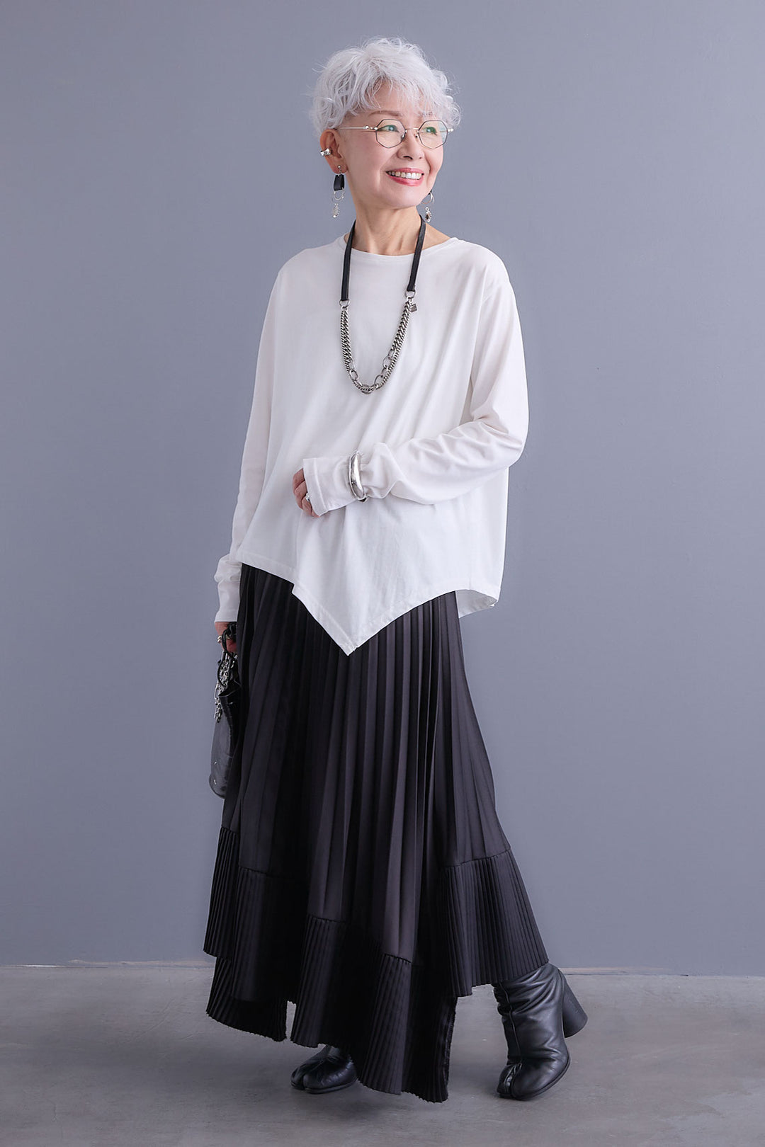 【SET】アシンメトリーロンT+アシンメトリープリーツスカート(2set)