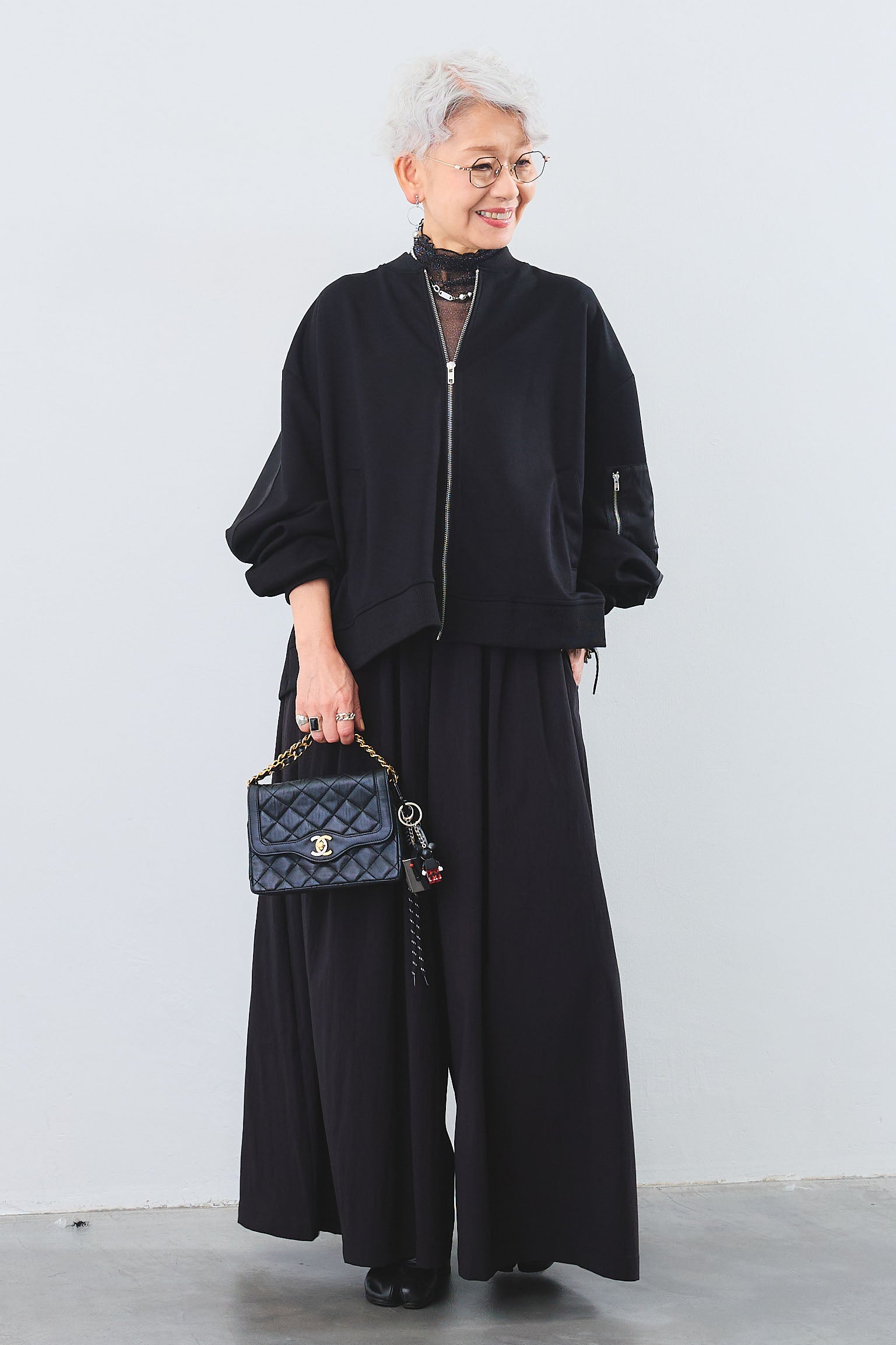 予約】ラメシアーハイネックロンT – AIJAN