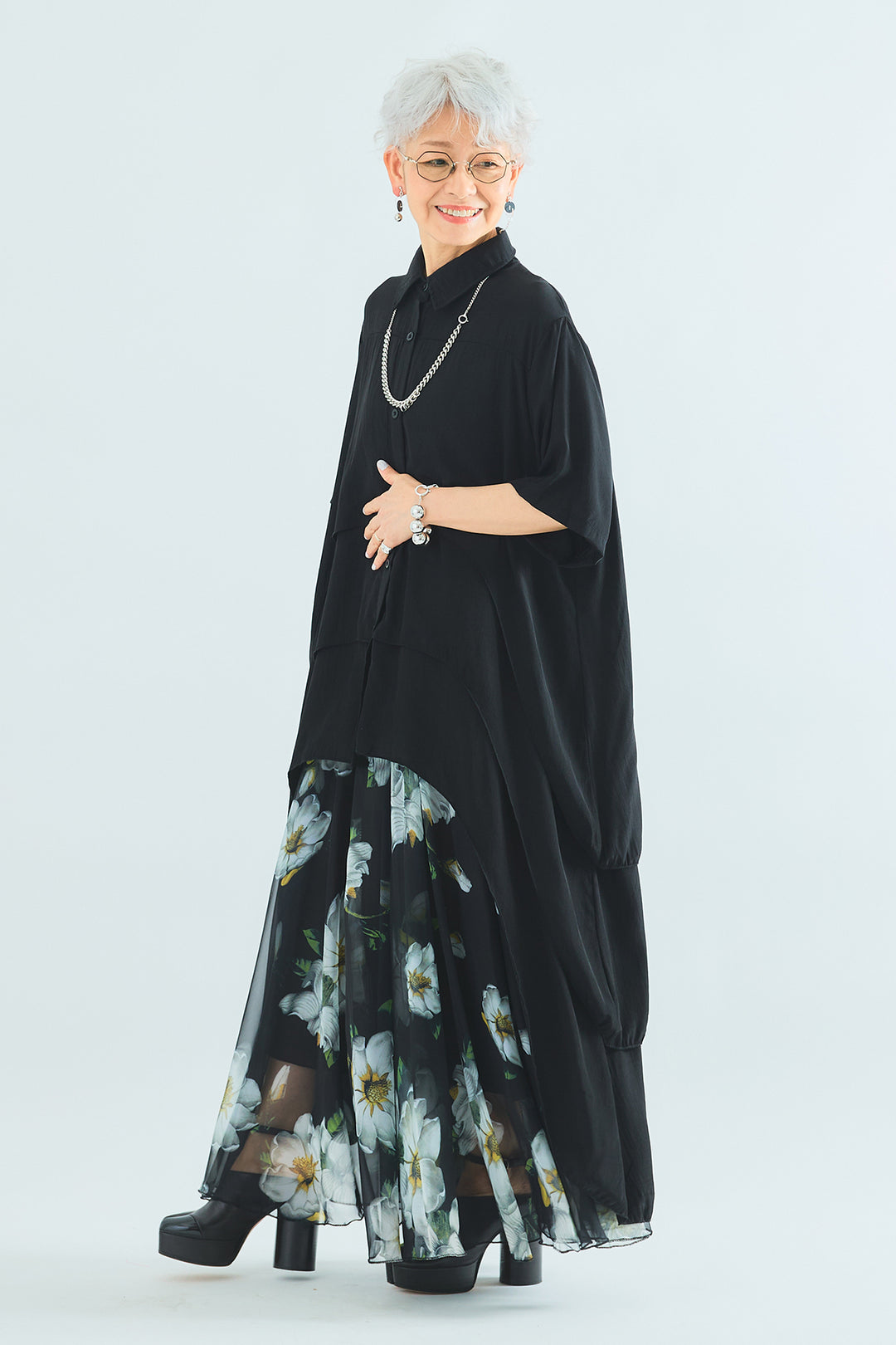 【SET】ティアードバックロングシャツ+ウォーターカラーシアーフラワースカート(2set)