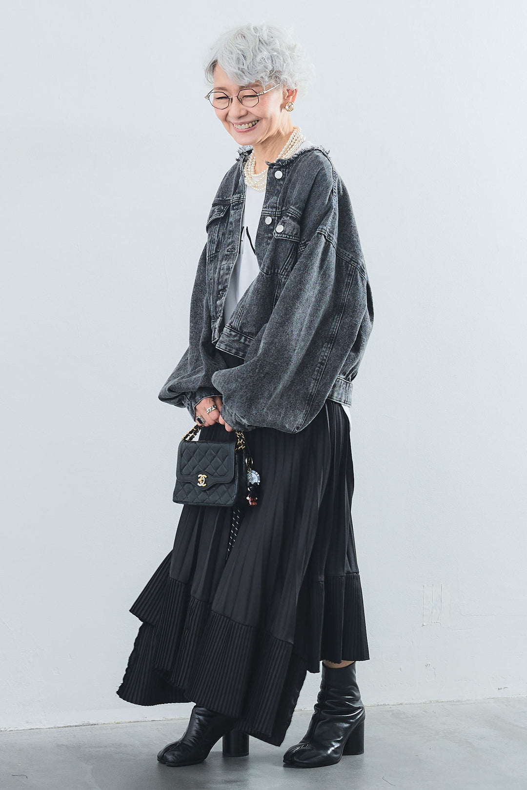 【SET】"JOURNÉE"フロッキーロゴフレンチスリーブT+ボリュームスリーブノーカラーデニムジャケット+アシンメトリープリーツスカート(3set)