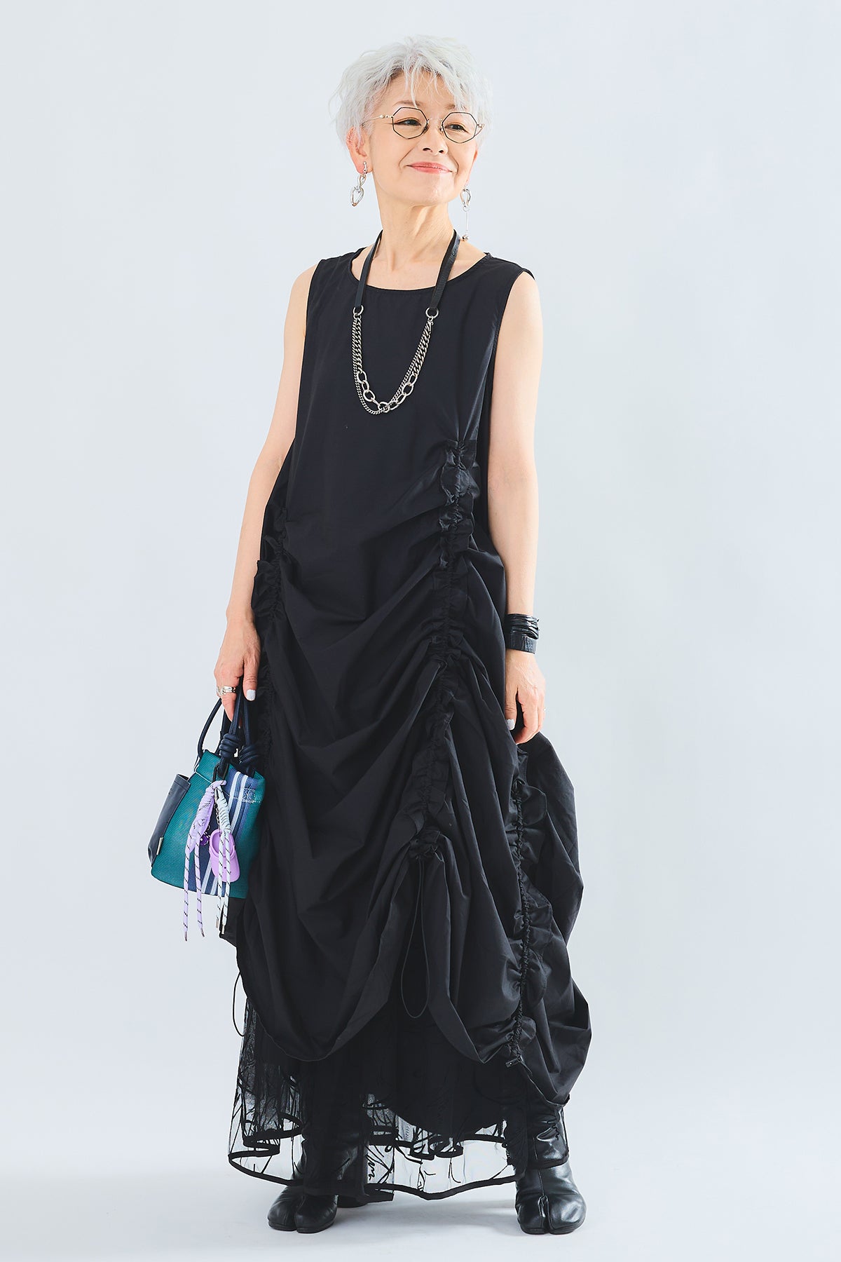 FOXEY 黒 ノースリーブ ワンピース フレアスカート フォクシー【サイドプリーツ ワンピース】ドレス Mサイズ