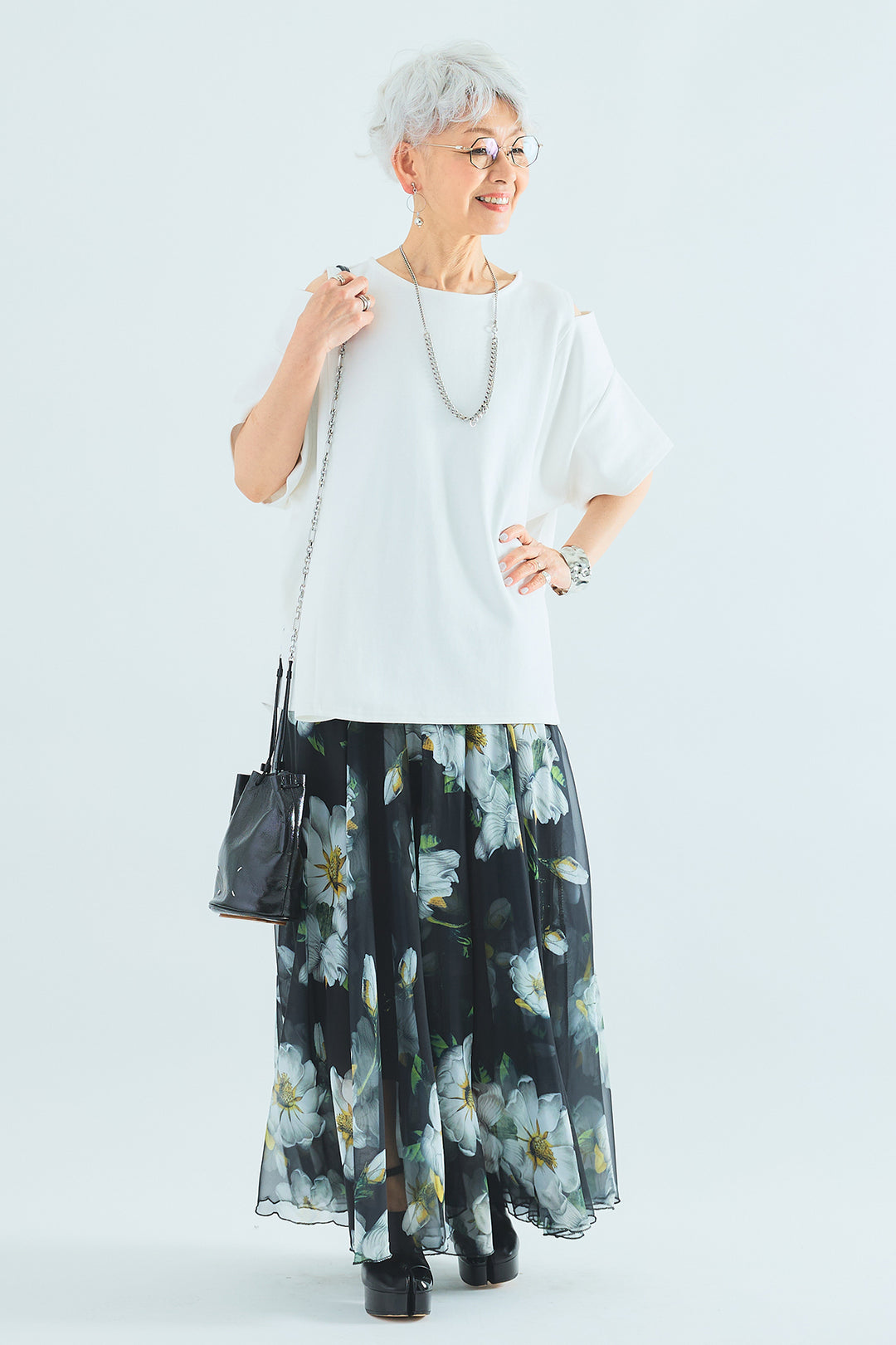 【SET】カッティングショルダーオーバートップス+ウォーターカラーシアーフラワースカート(2set)