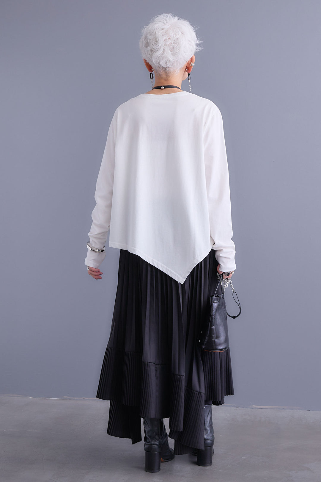 【SET】アシンメトリーロンT+アシンメトリープリーツスカート(2set)