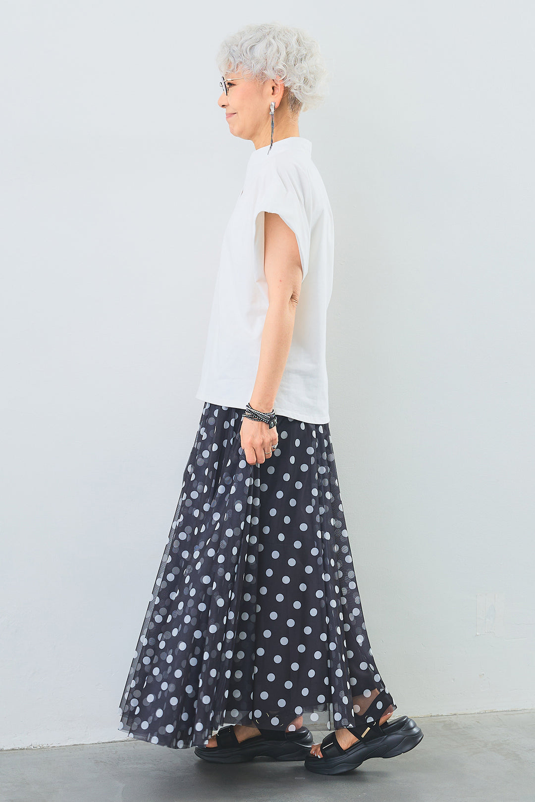 【SET】キーネックボックスシルエットT+ドットチュールフレアスカート(2set)