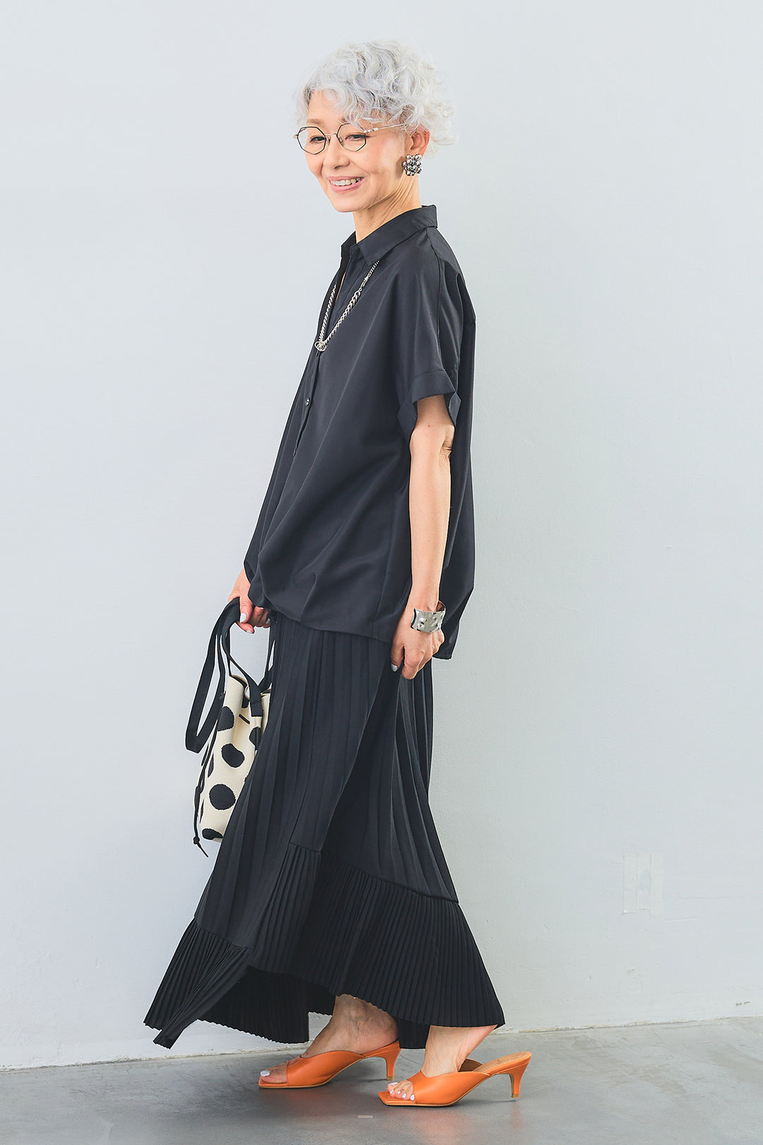 【SET】タックインデザインスキッパーシャツ+アシンメトリーラッフルプリーツスカート(2set)