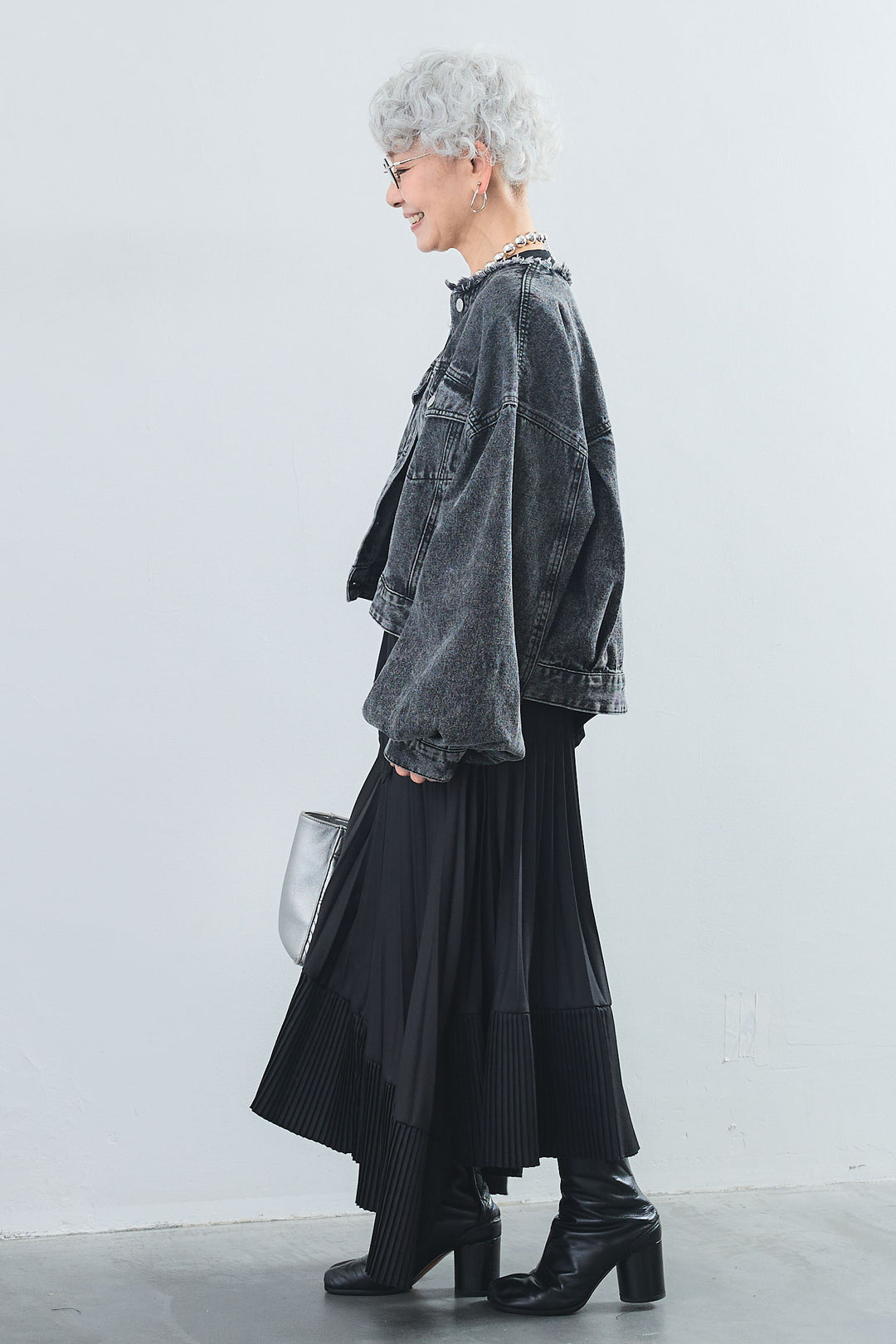 【SET】アシンメトリーロンT+ボリュームスリーブノーカラーデニムジャケット+アシンメトリープリーツスカート(3set)