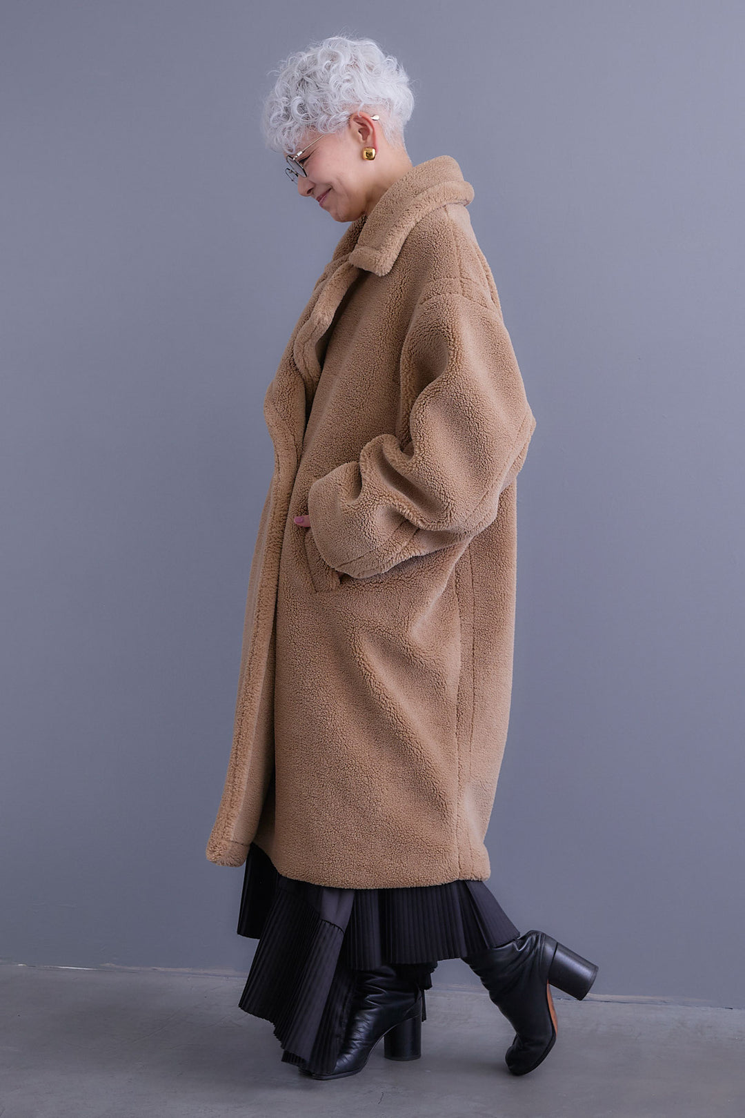 【SET】アシンメトリーロンT+テディボアロングコート+アシンメトリープリーツスカート(3set)
