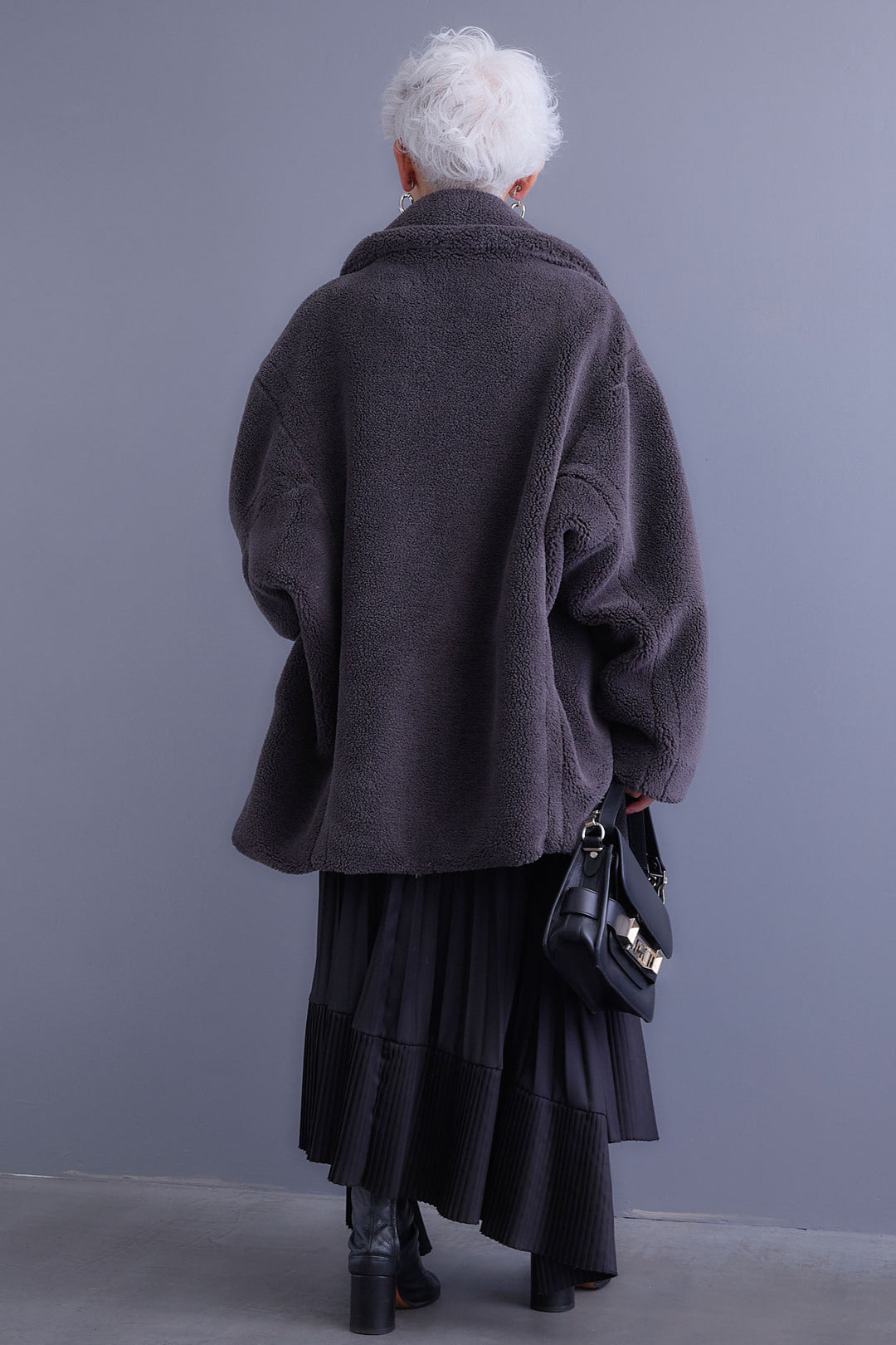 【SET】アシンメトリーロンT+テディボアミディコート+アシンメトリープリーツスカート(3set)