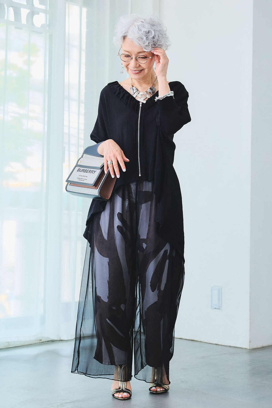 【SET】ギャザーネックロングテールZIPブラウス+シアーチュールレイヤードアートパンツ(2set)