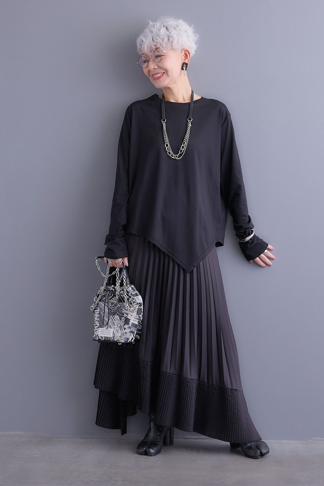 【SET】アシンメトリーロンT+アシンメトリープリーツスカート(2set)