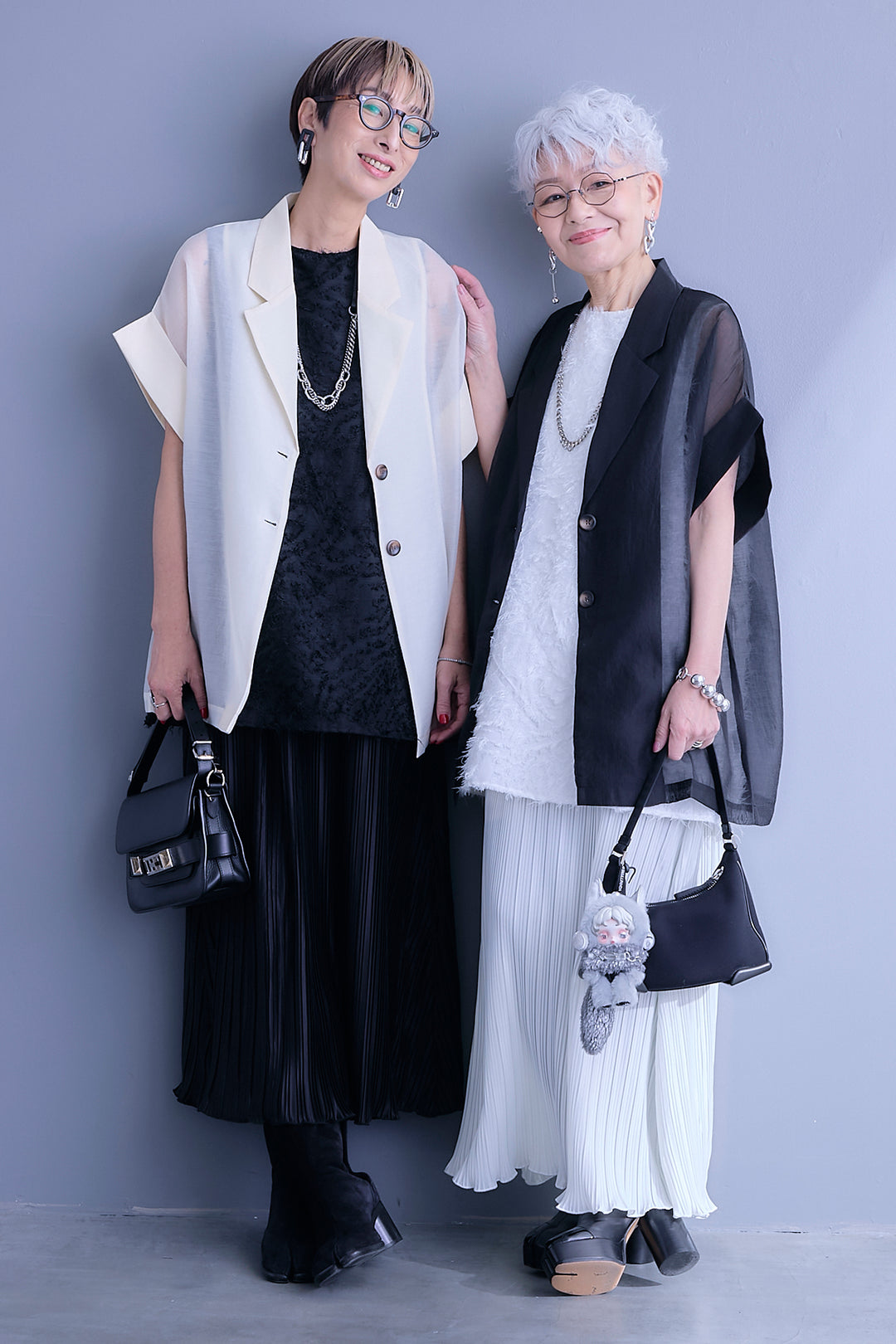【SET】フェザージャガード×サテンプリーツノースリーブワンピース+フェザージャガード×サテンプリーツノースリーブワンピース(2set)
