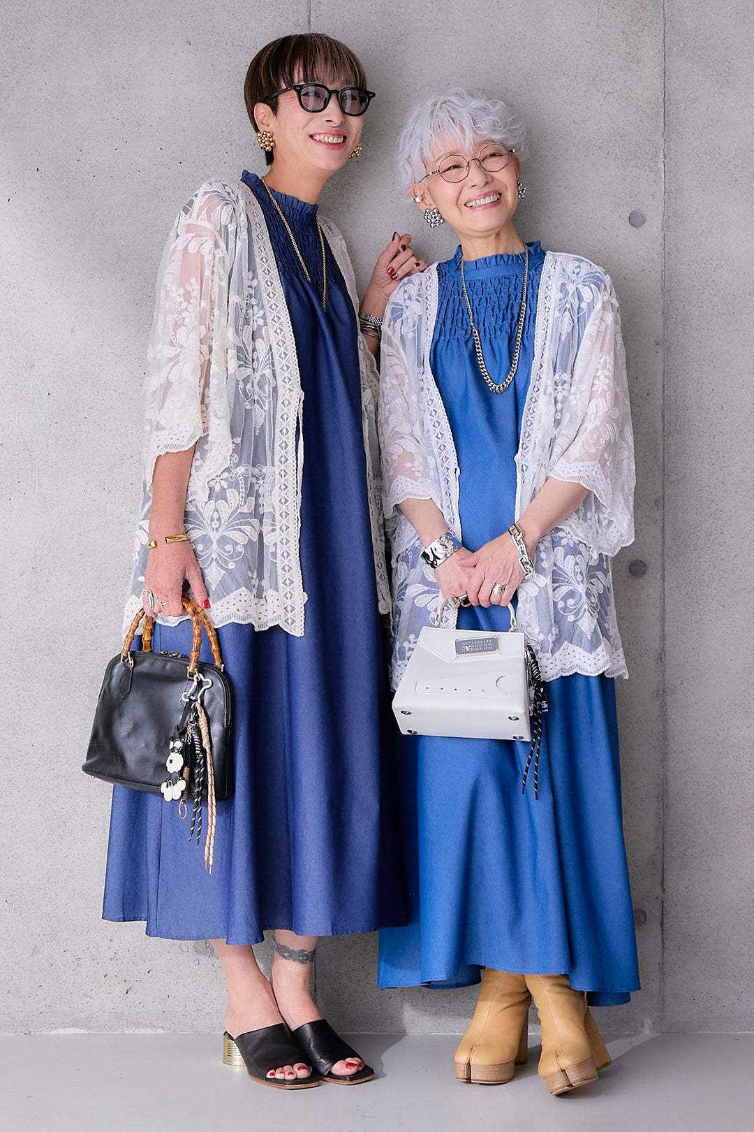 【予約】ソフトデニムシャーリングスタンドネックワンピース