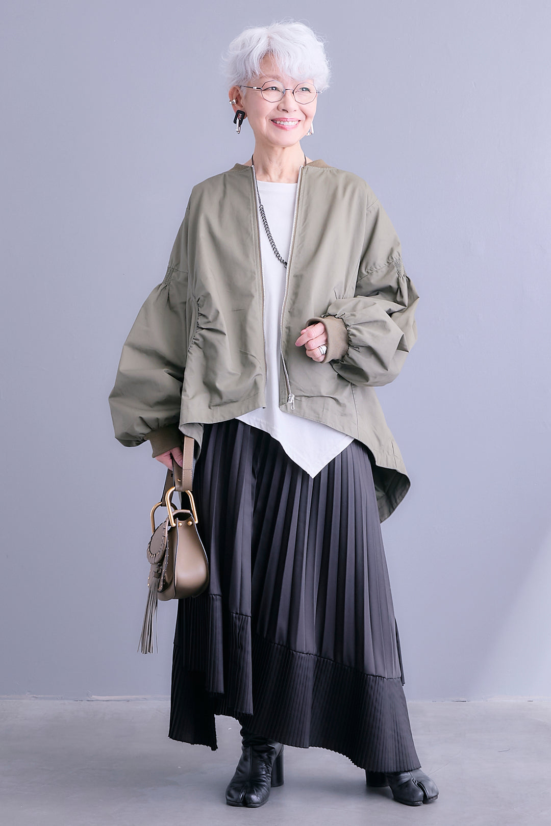 【予約】シャーリングデザインボリュームスリーブブルゾン