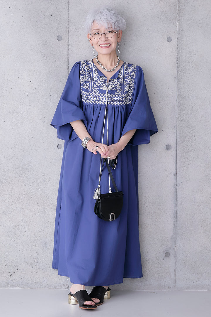 【予約】フォークロアエンブロイダリーデザインワンピース