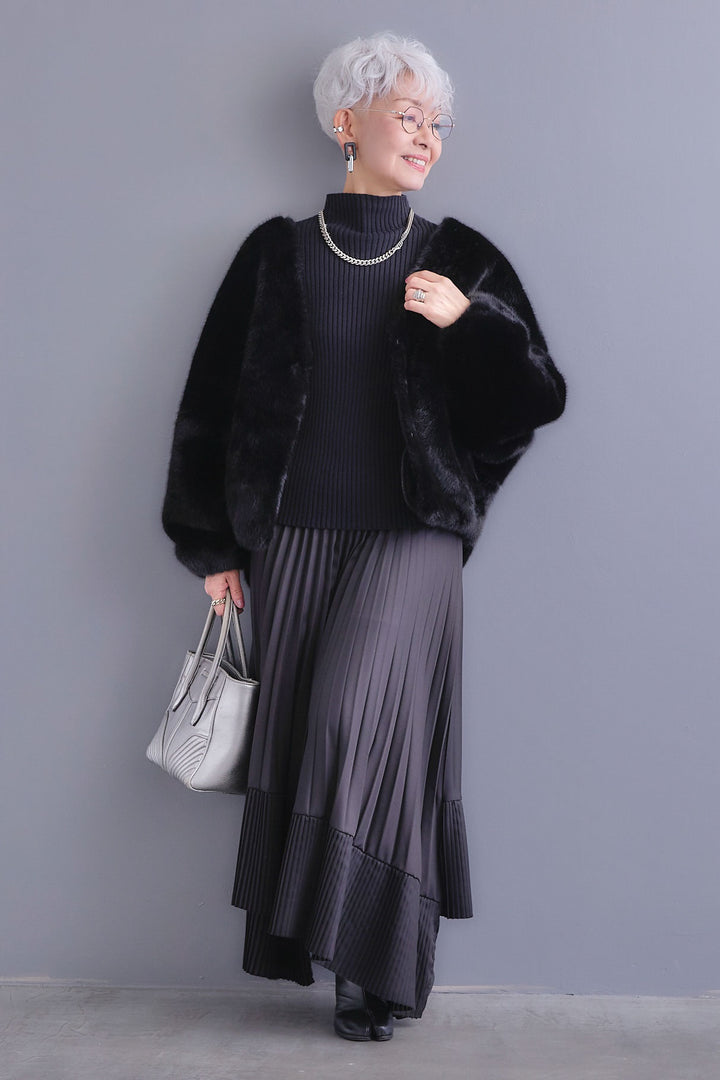 【予約】ノーカラーラウンドシルエットファーコート