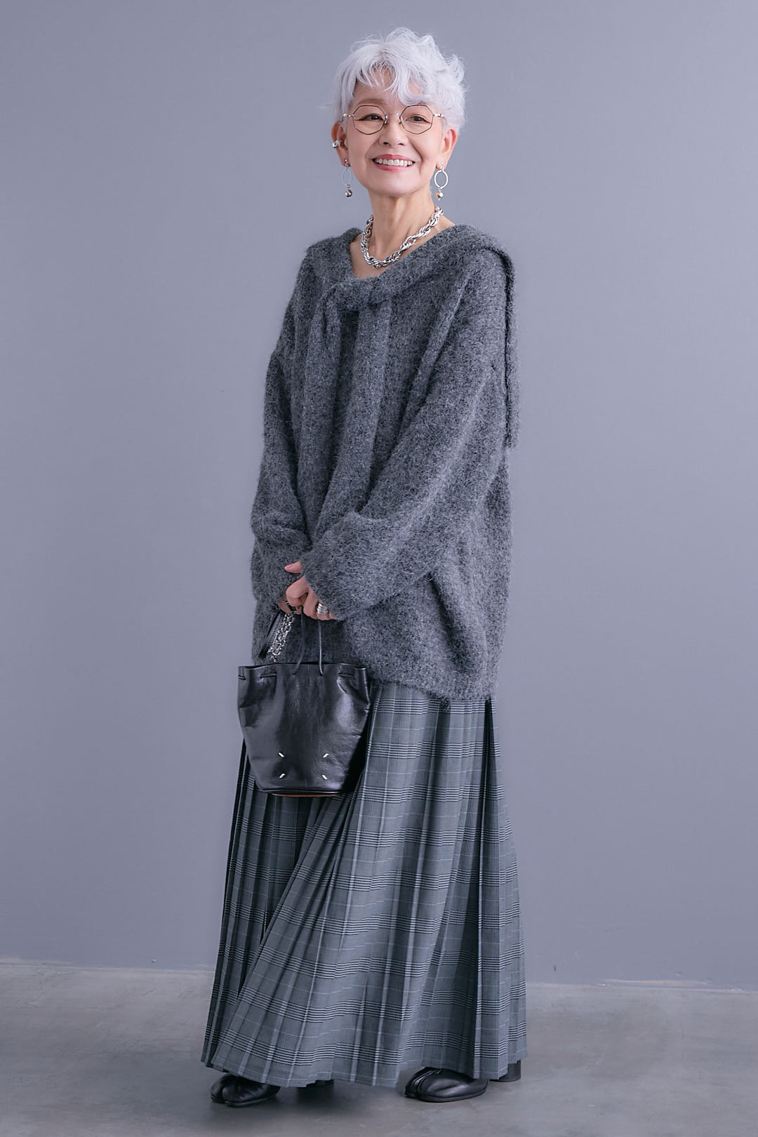 【予約】カーデケープVネックニット