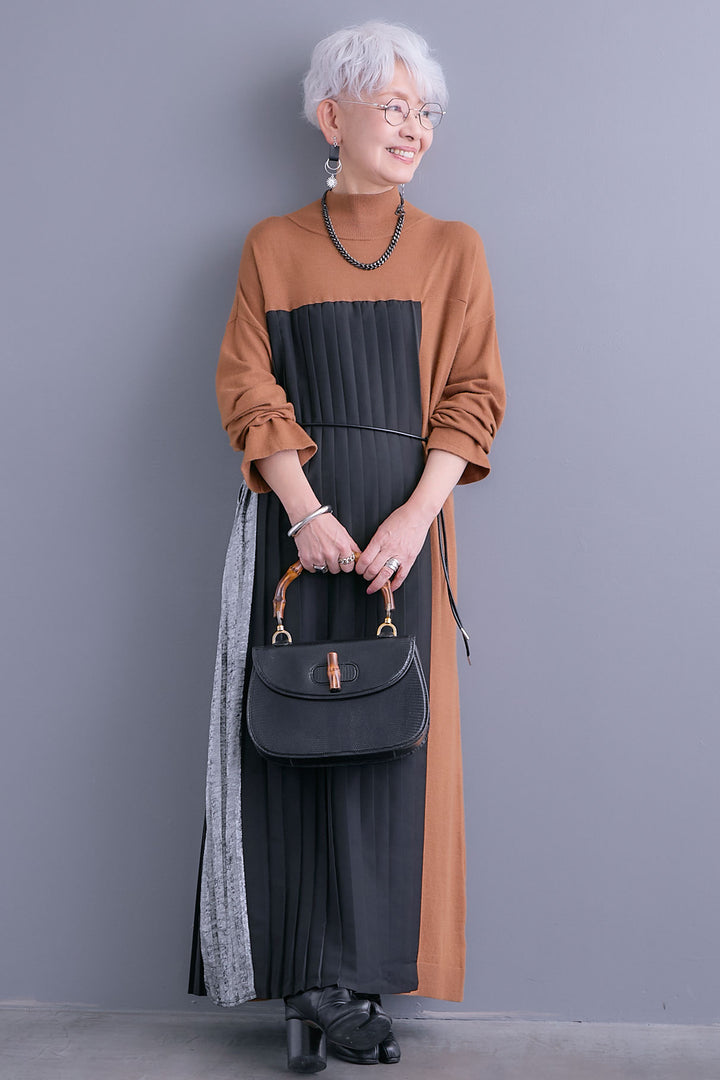 【予約】メタリックプリーツドッキングニットワンピース