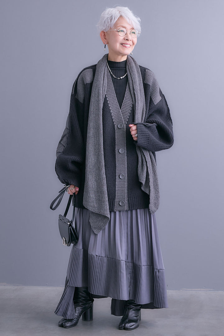 【SET】バックキルティングローゲージニットカーディガン【ストール付き】+アシンメトリープリーツスカート(2set)