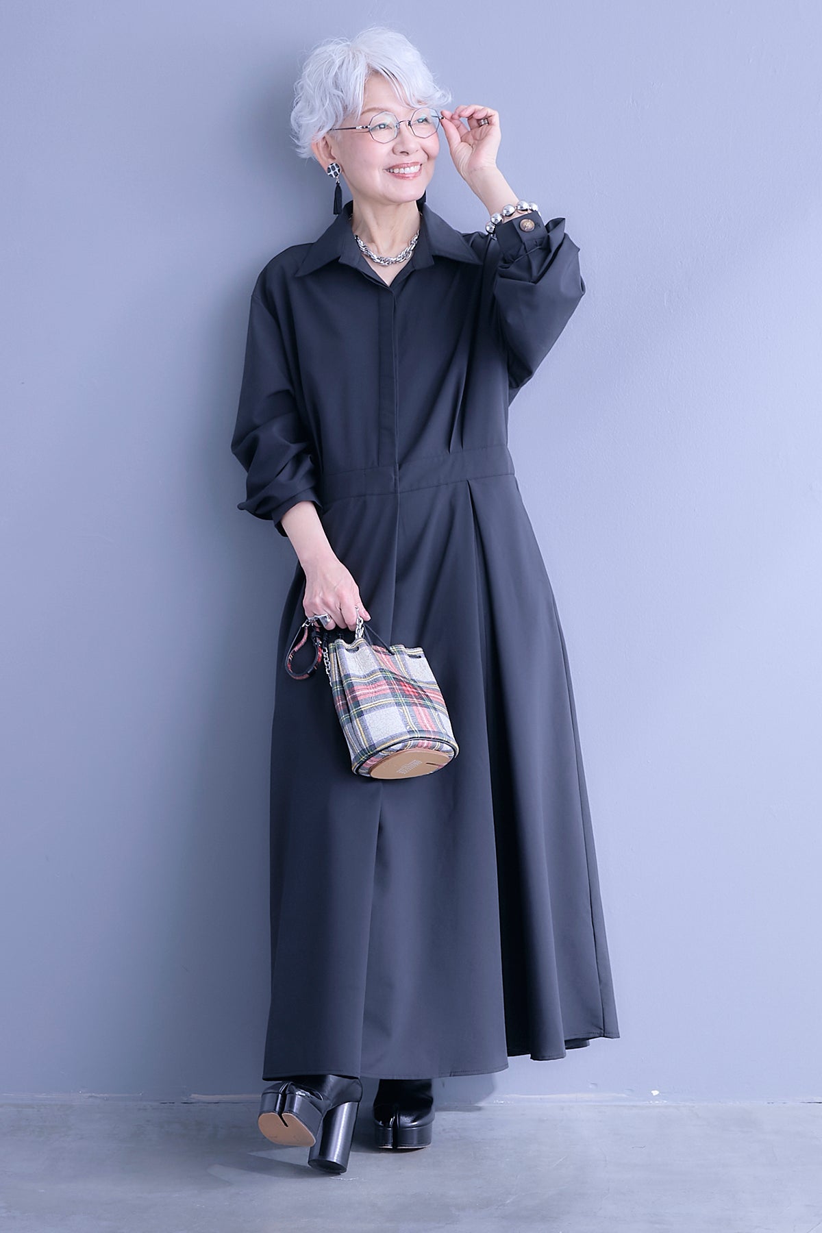 予約】タックフレアスキッパーシャツワンピース – AIJAN