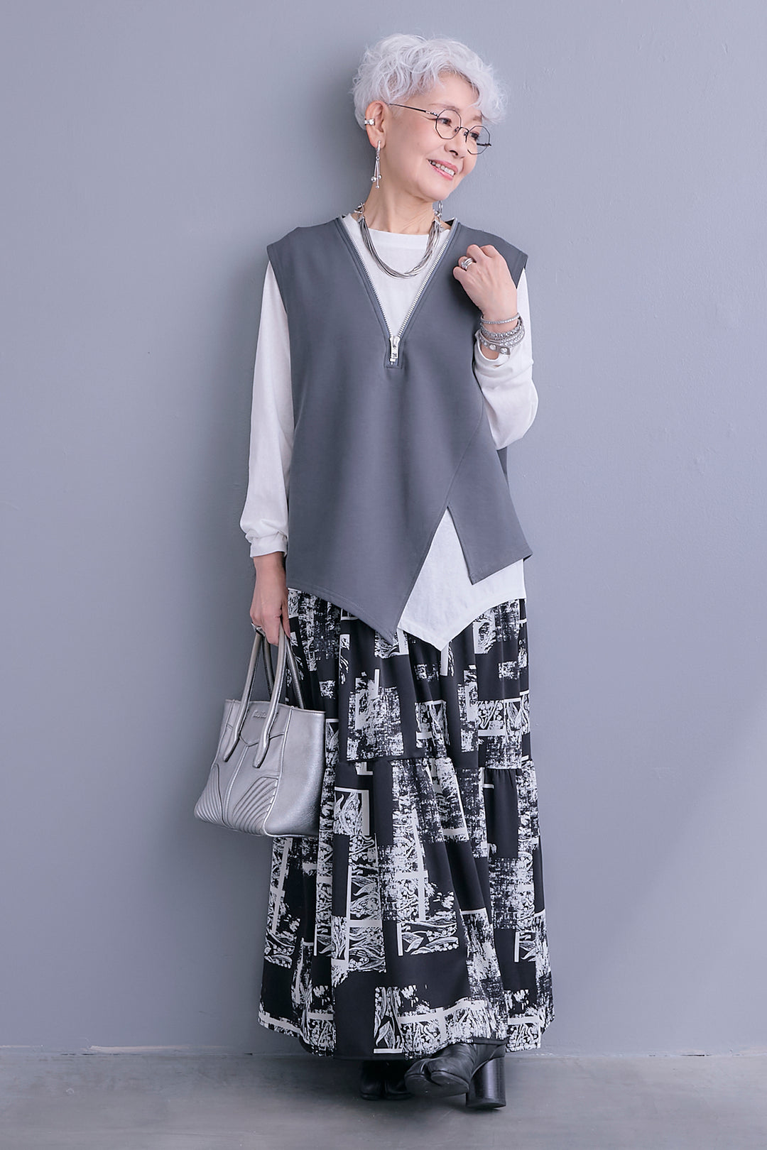 【SET】ZIPオープンVネックベスト+アシメロンT+スズランモノトーンフレアスカート(2set)