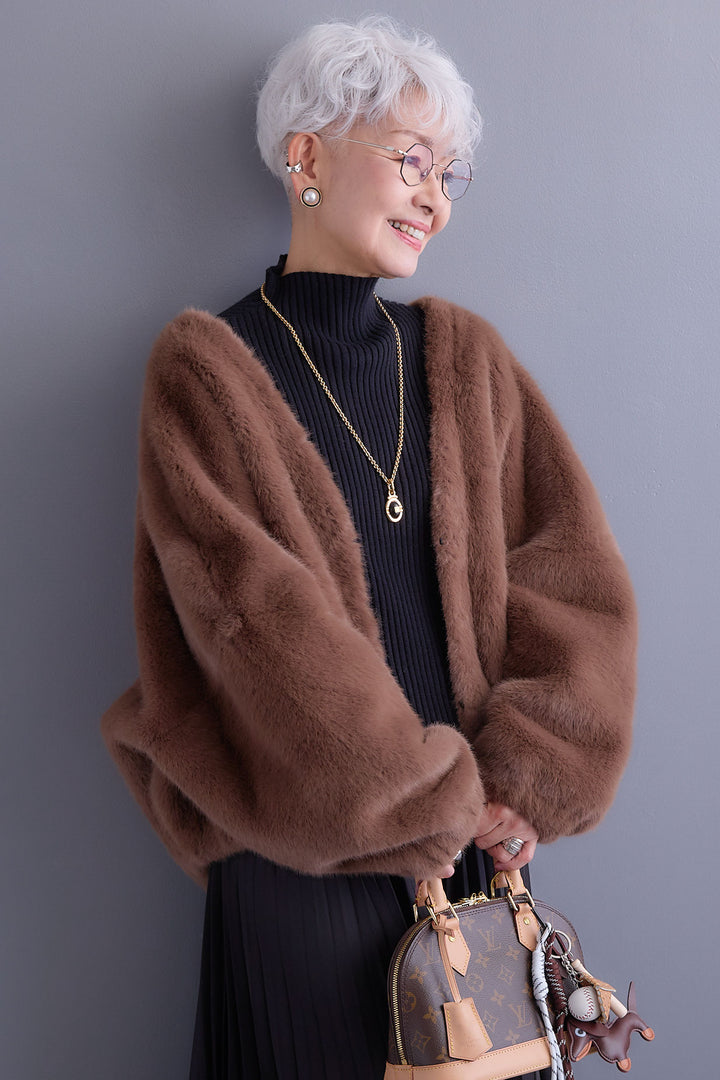 【予約】ノーカラーラウンドシルエットファーコート