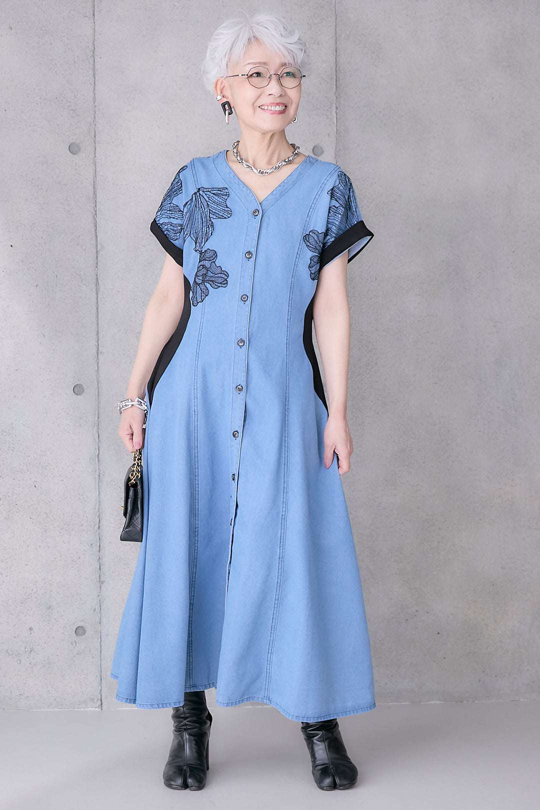 【予約】レースフラワーエンブロイダリーデニムワンピース