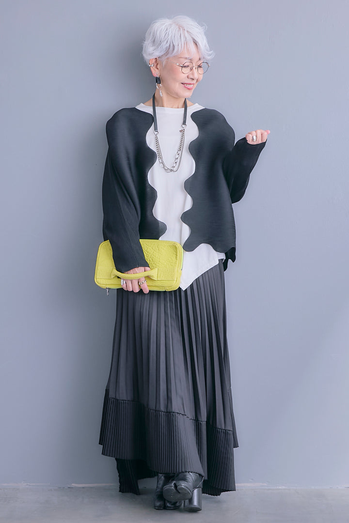 【予約】ウェーブラインプリーツカーディガン