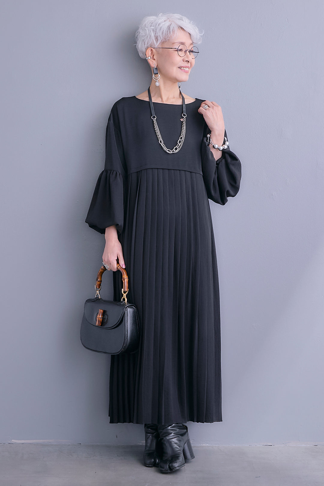 【予約】バルーンスリーブプリーツデザインワンピース