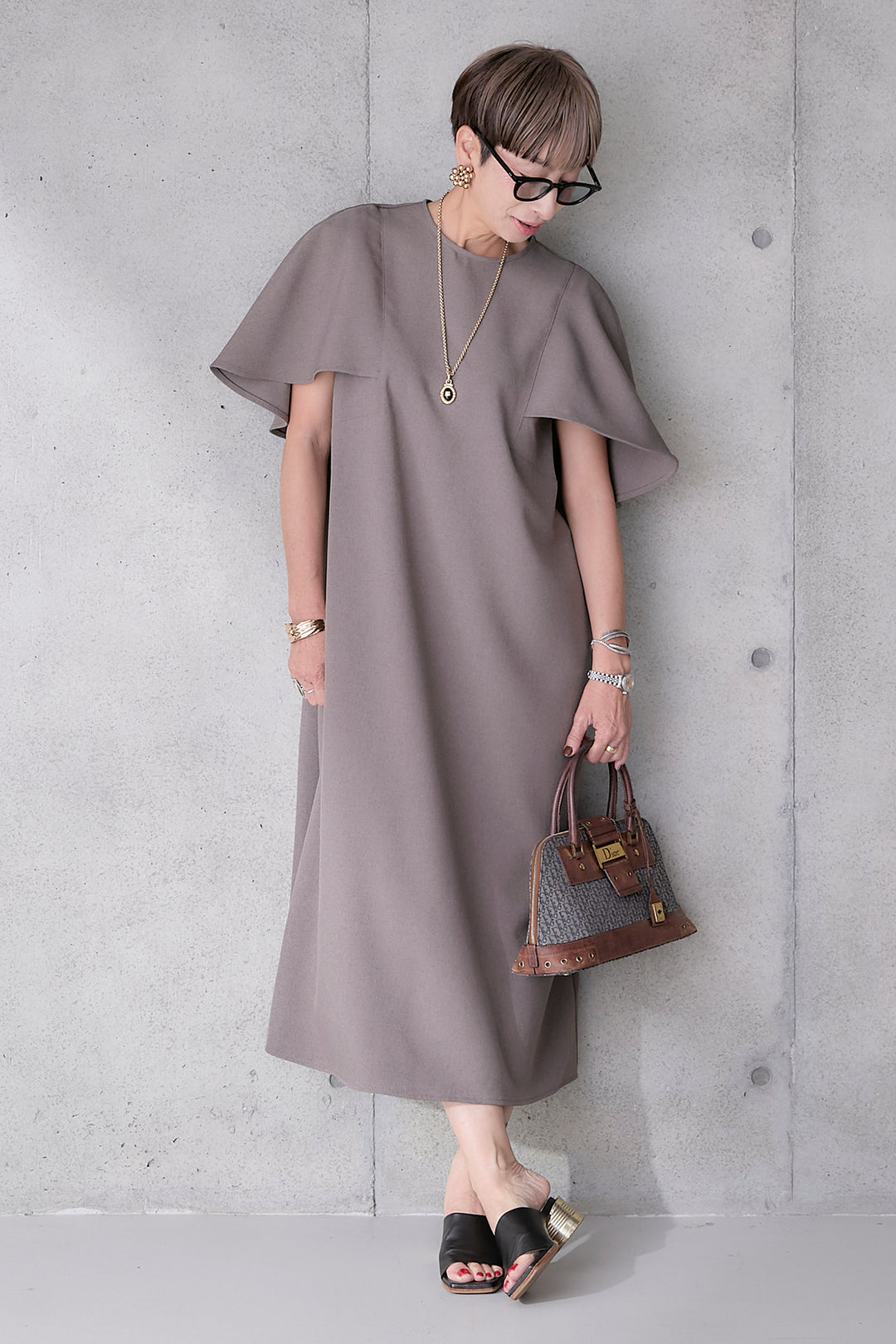 【予約】リネンタッチケープデザインワンピース