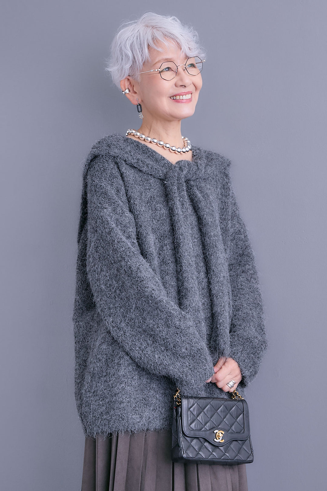 【予約】カーデケープVネックニット