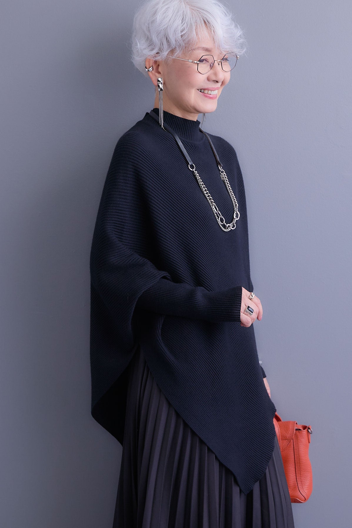 予約】アシンメトリーオーバーニット – AIJAN