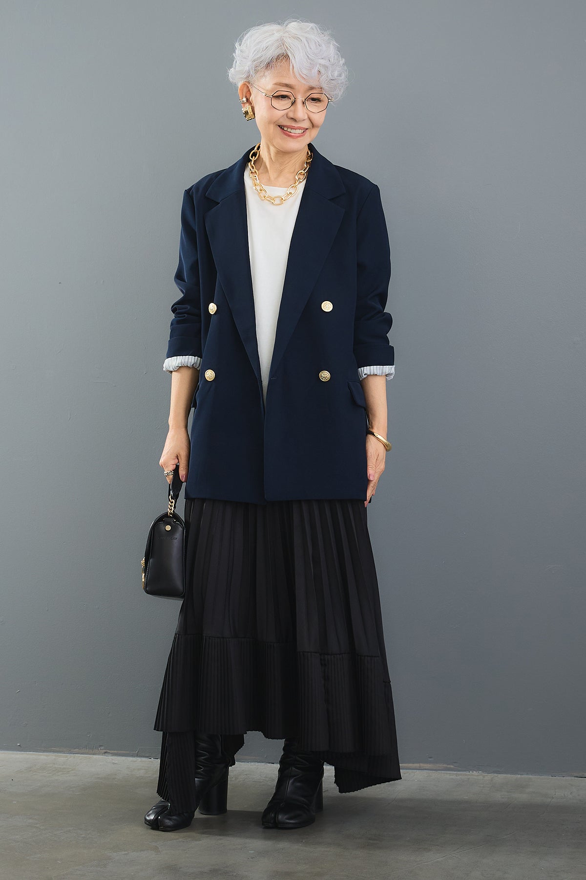 04_2c90e7a1-5b6d-4abf-9137-