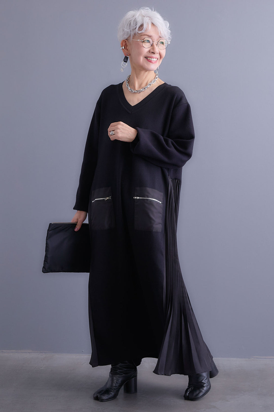 【予約】ZIPポケットサイドプリーツニットワンピース