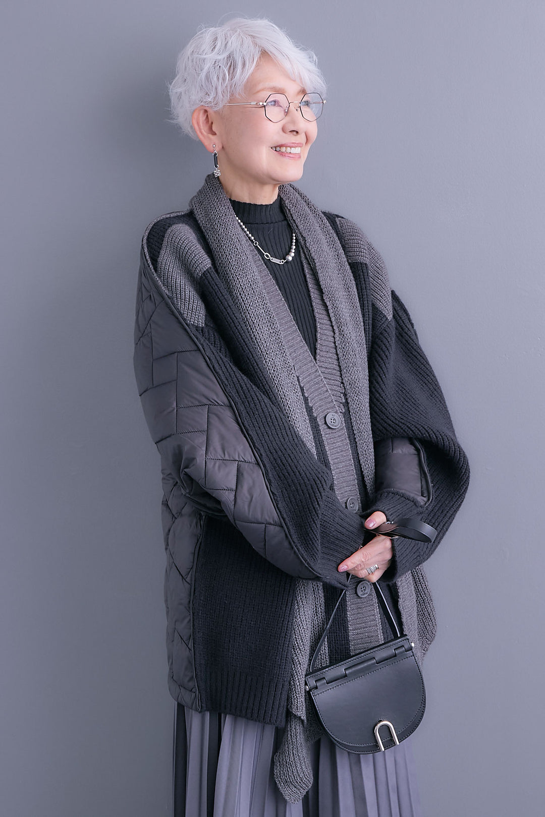 【SET】バックキルティングローゲージニットカーディガン【ストール付き】+アシンメトリープリーツスカート(2set)