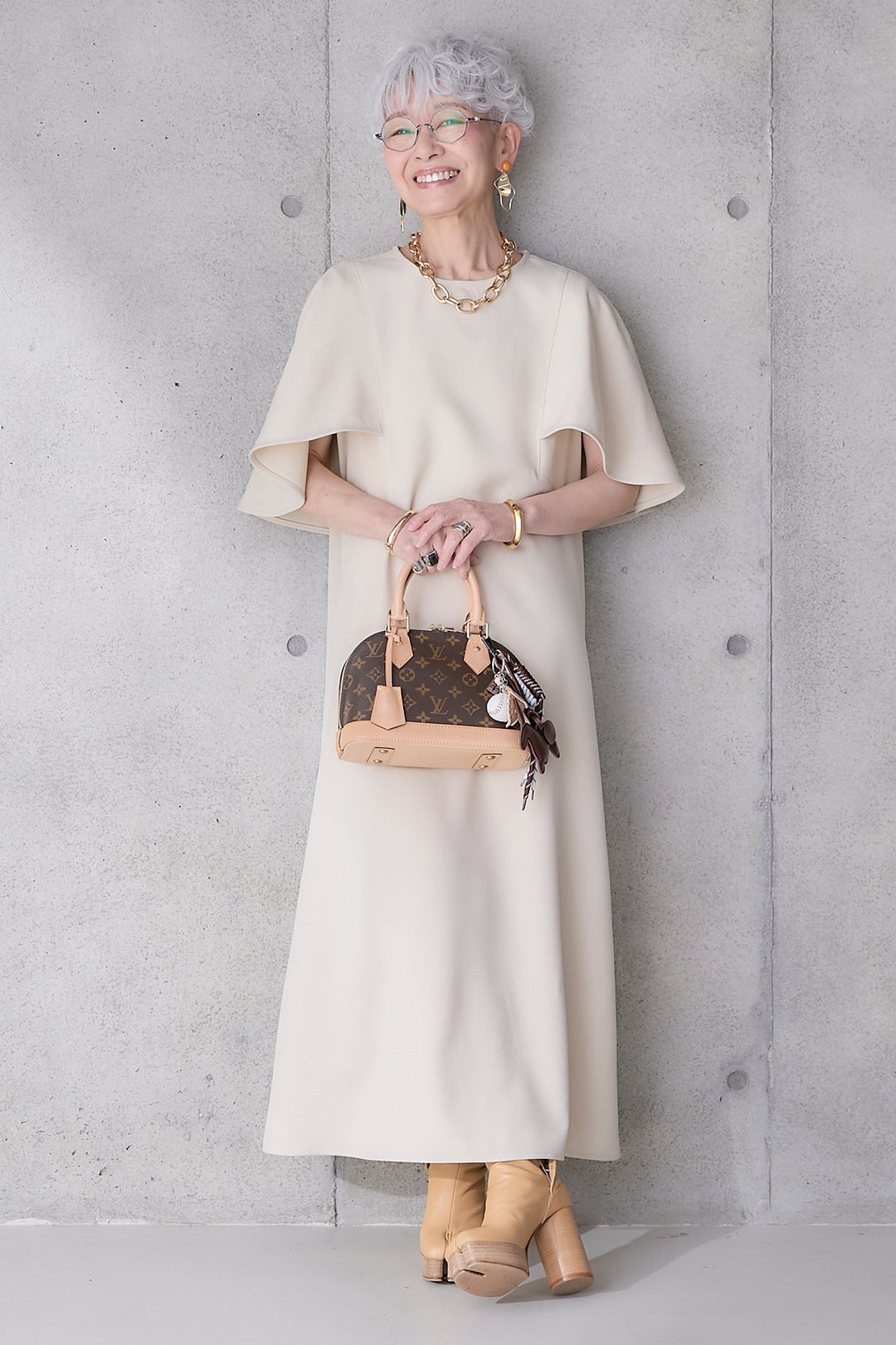 【予約】リネンタッチケープデザインワンピース