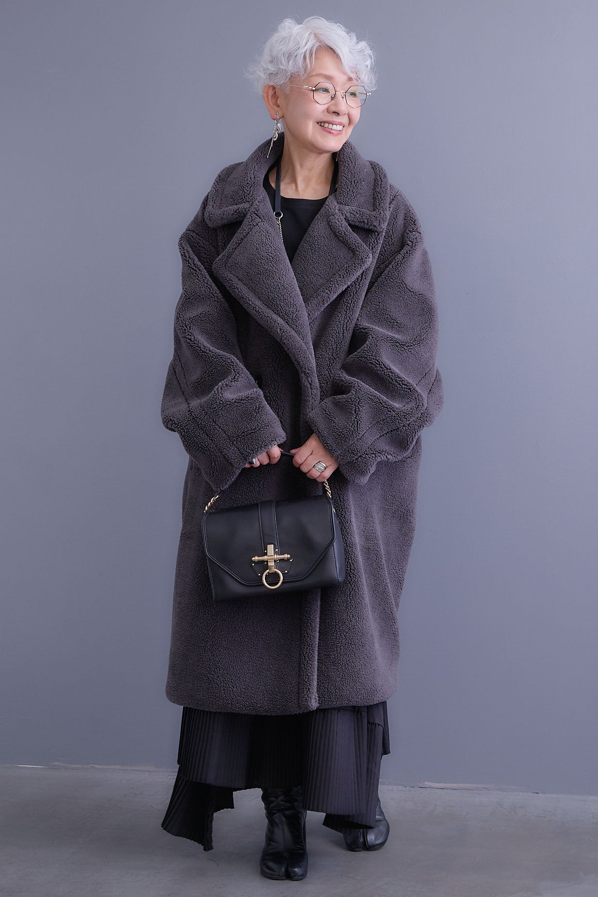 予約】テディボアロングコート – AIJAN