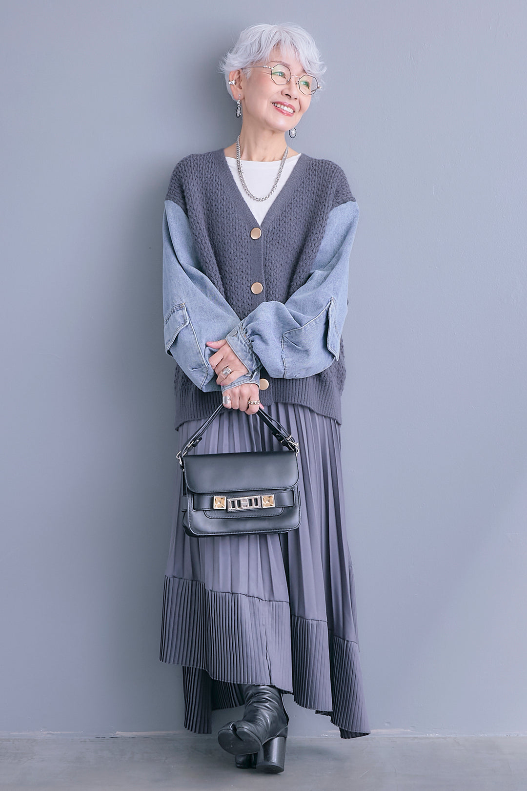 【予約】デニムスリーブニットオーバーカーデ