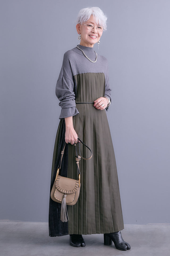 【予約】メタリックプリーツドッキングニットワンピース