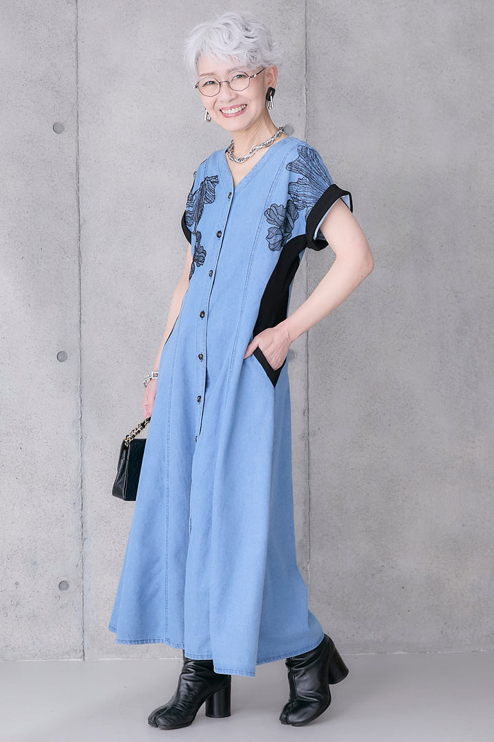 【予約】レースフラワーエンブロイダリーデニムワンピース