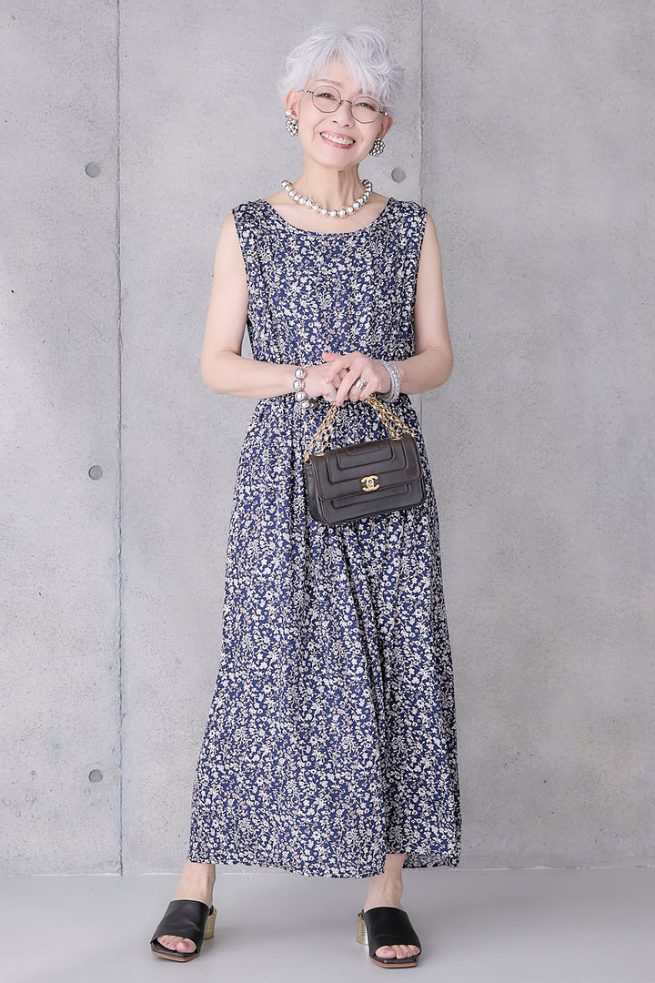 【予約】タイニーフローラルフレアギャザーノースリーブワンピース