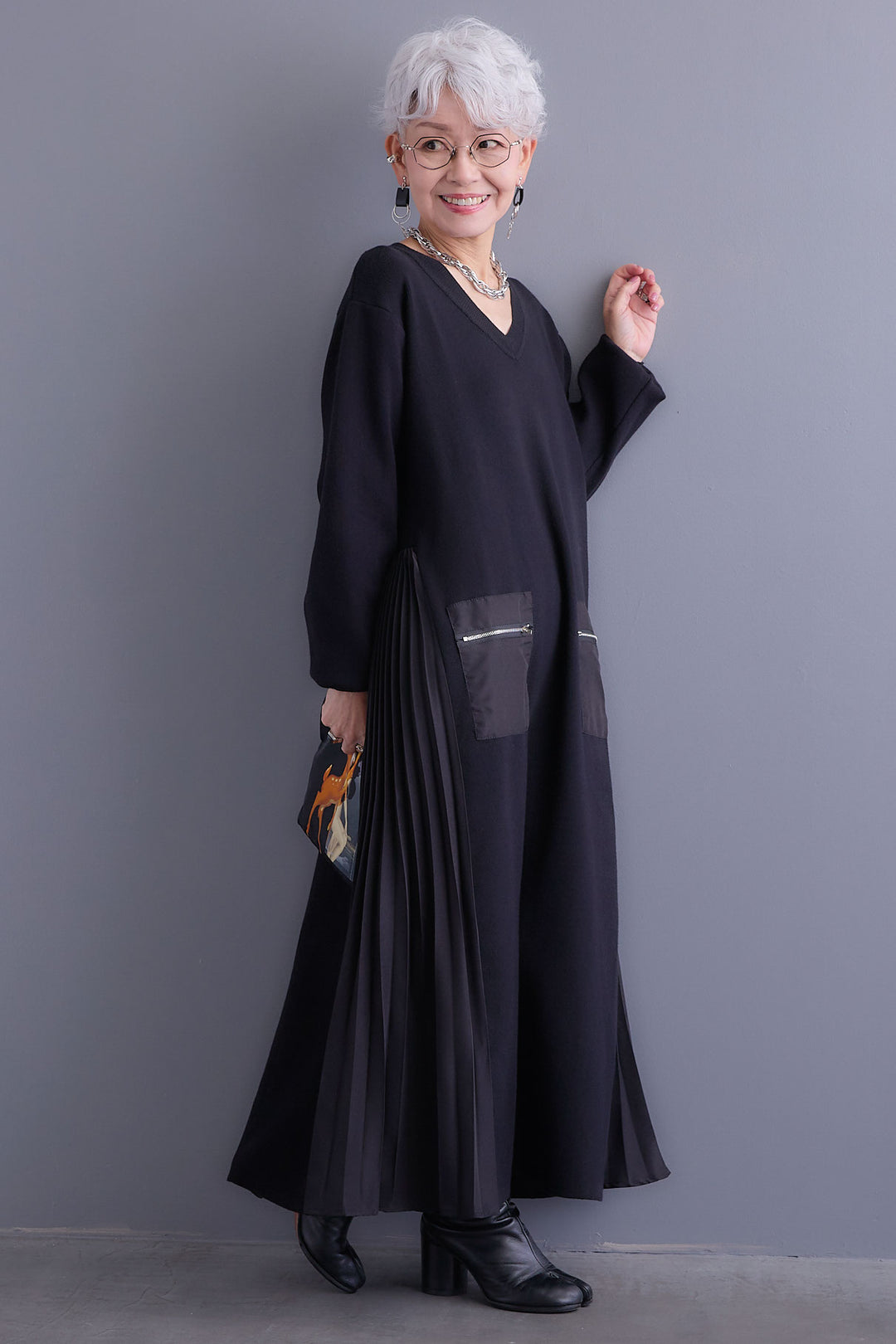 【予約】ZIPポケットサイドプリーツニットワンピース