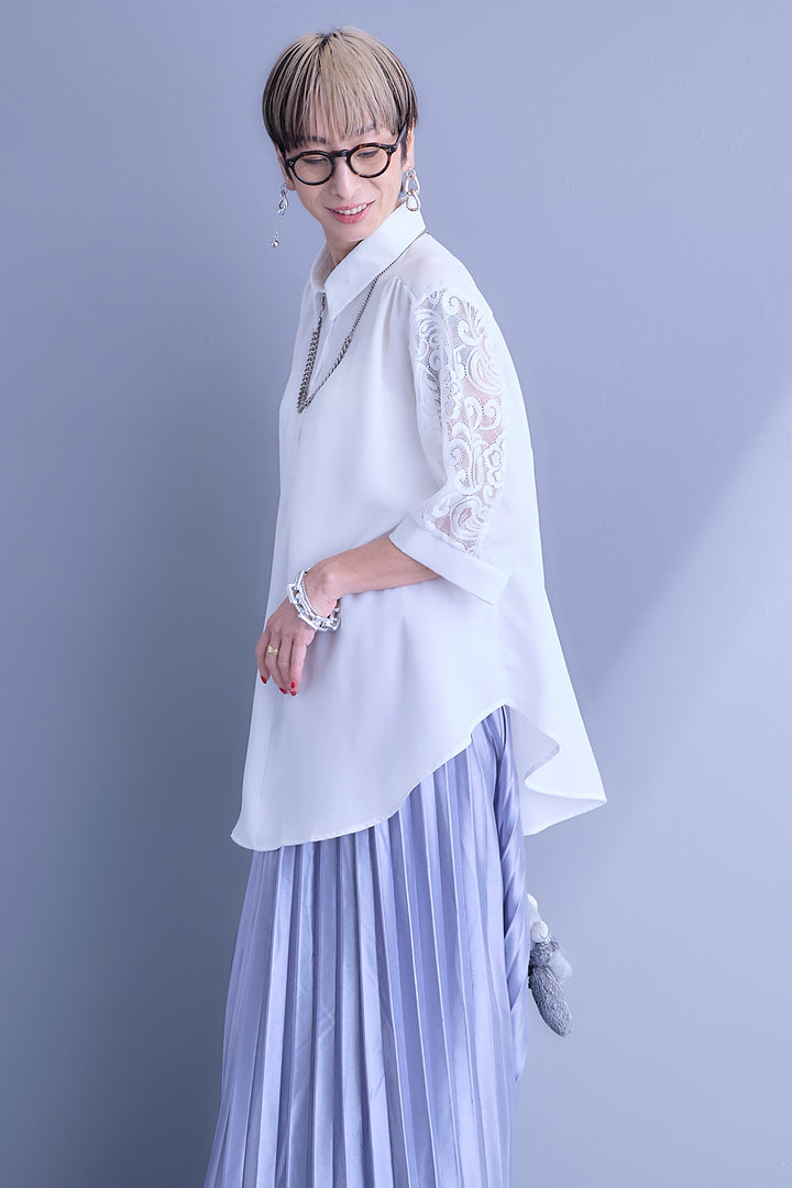 【予約】ショルダーレースラウンドカットシャツ