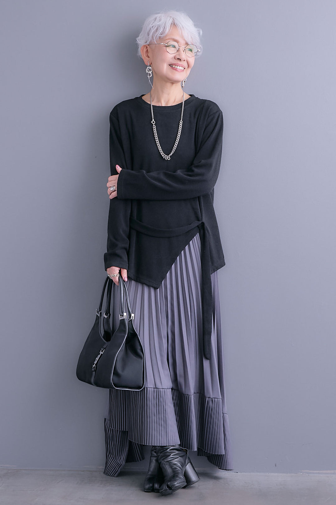 【予約】ウエストベルトアシンメトリーニットトップス