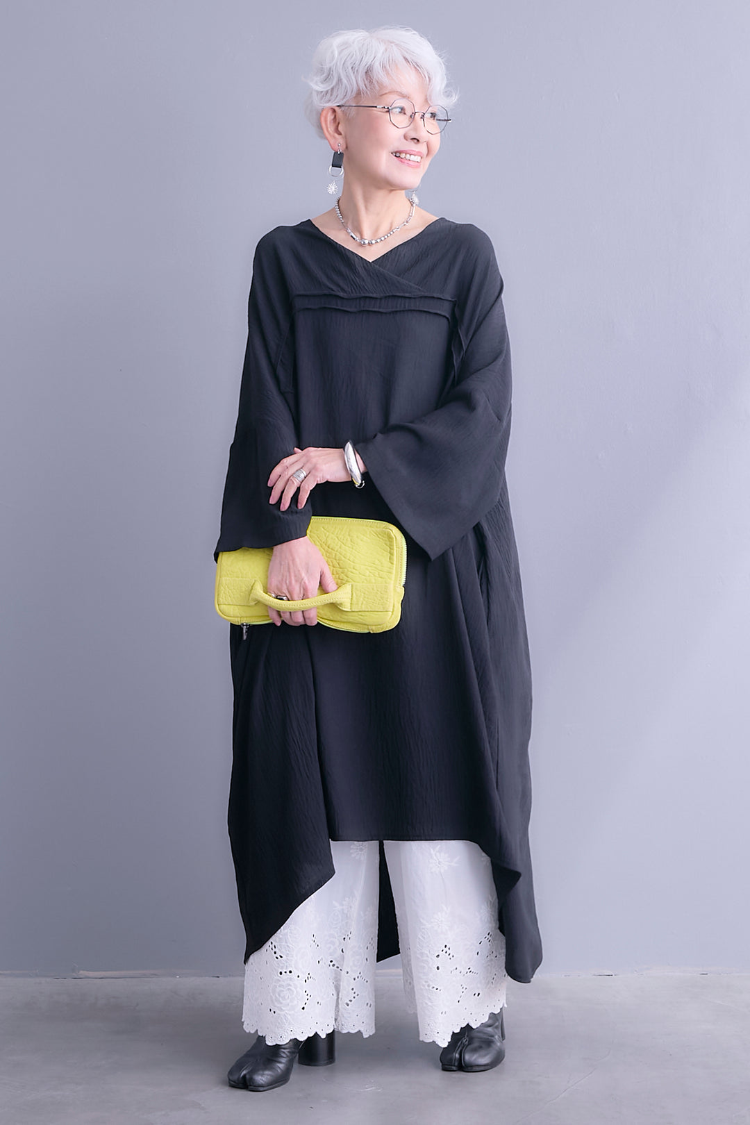 【SET】Vネックリラックスシルエットワンピース+ヘムレースワイドペチパンツ(2set)