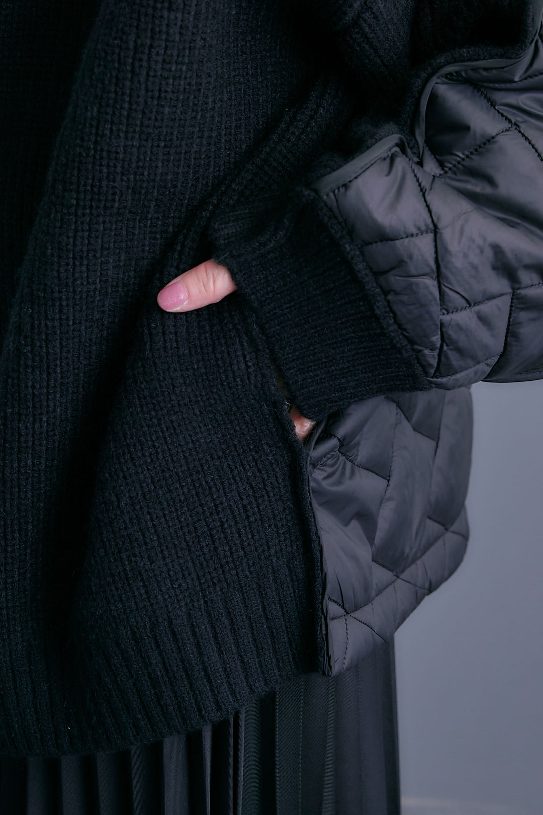 【SET】バックキルティングローゲージニットカーディガン【ストール付き】+アシンメトリープリーツスカート(2set)