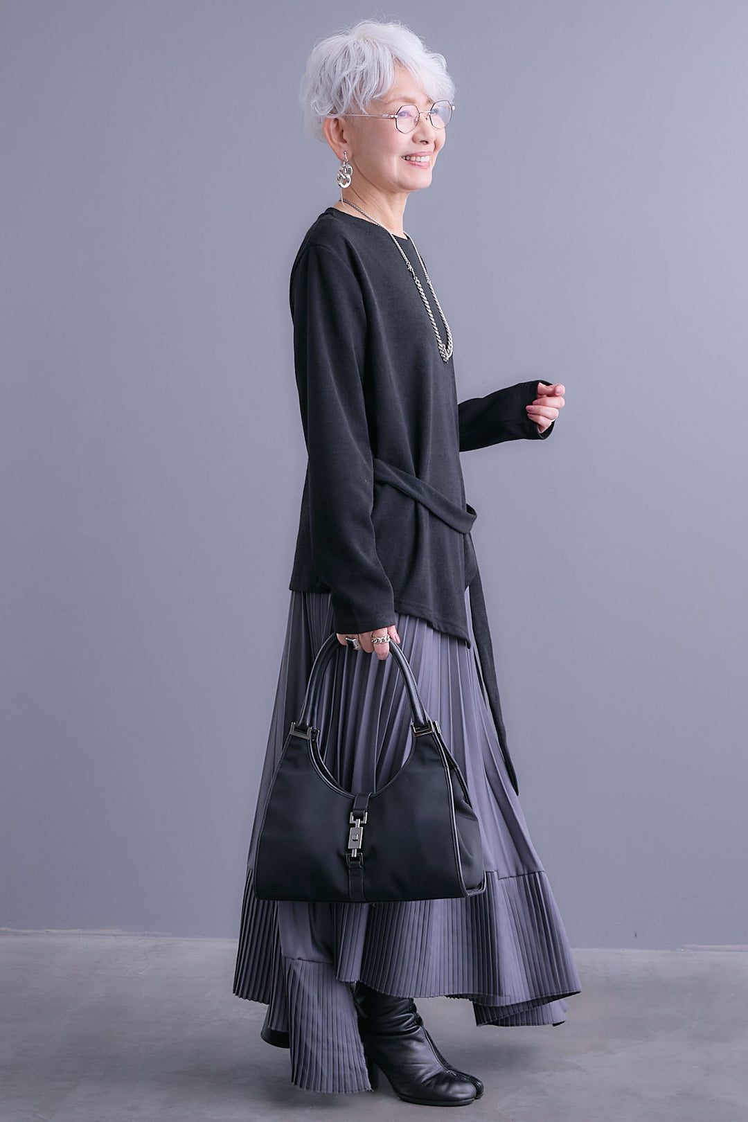 【SET】ウエストベルトアシンメトリーニットトップス+アシンメトリープリーツスカート(2set)