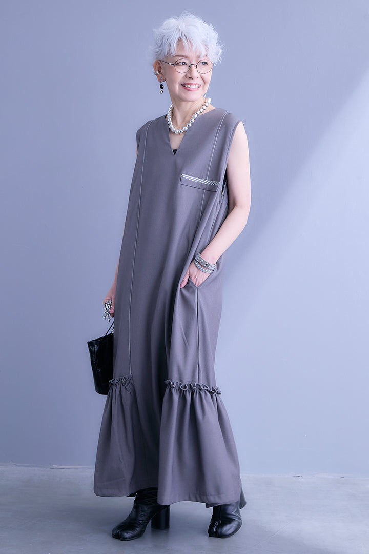 【予約】パイピングデザインスキッパーノースリーブワンピース