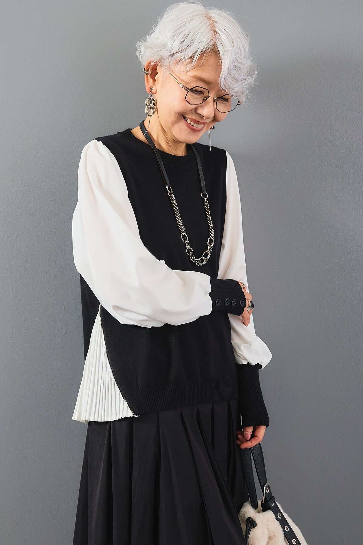 ☆V12 プリーツスカート ホワイト ☆サイズ0 グランディール Grandeir プリーツ シフォン ミニスカート