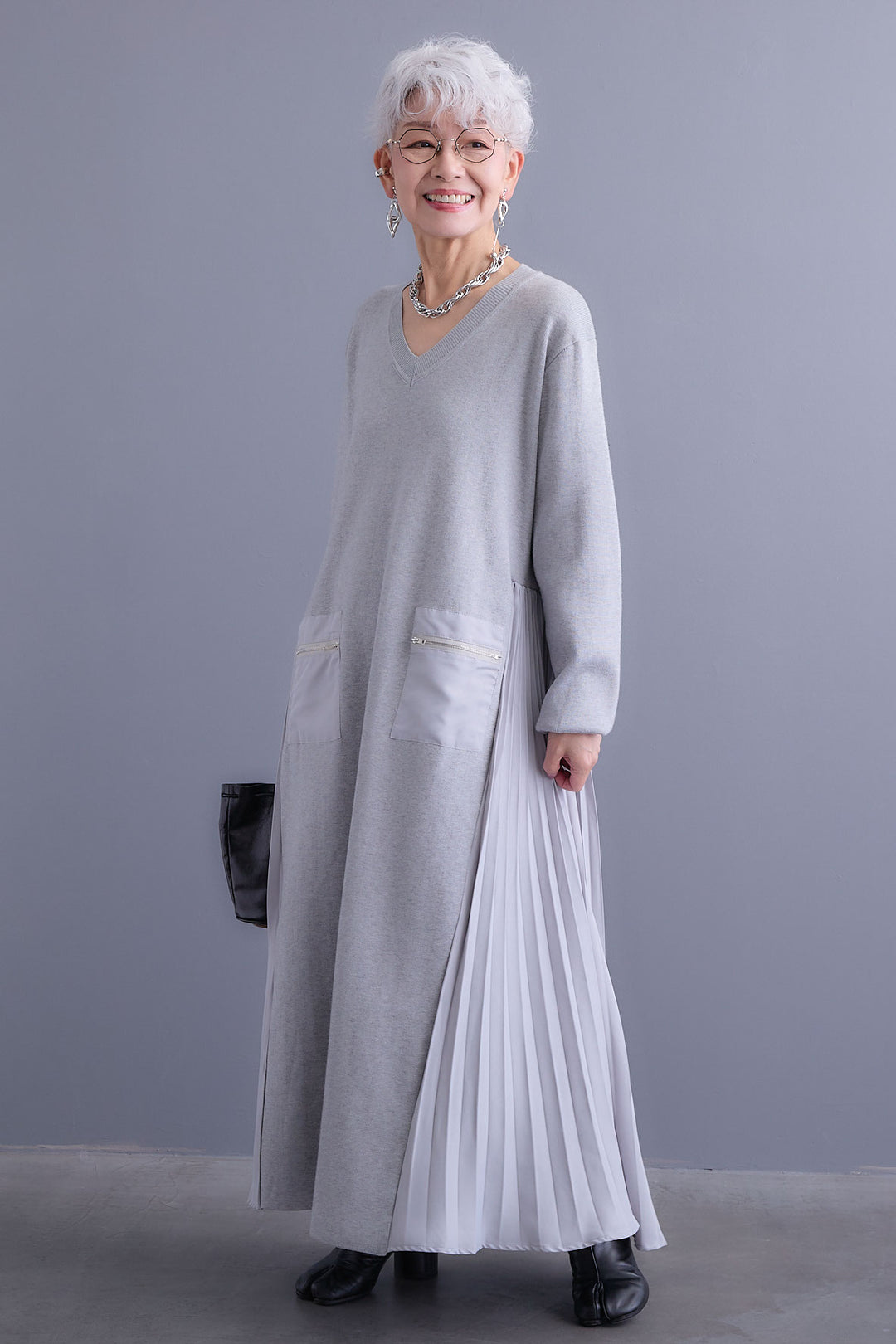 【予約】ZIPポケットサイドプリーツニットワンピース